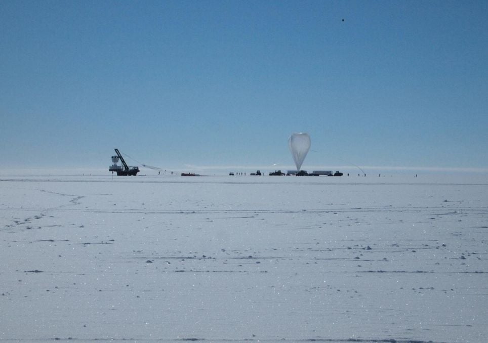 Antártica ANITA ondas de rádio hielo
