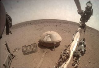 Encontradas evidências sísmicas de água líquida no subsolo de Marte