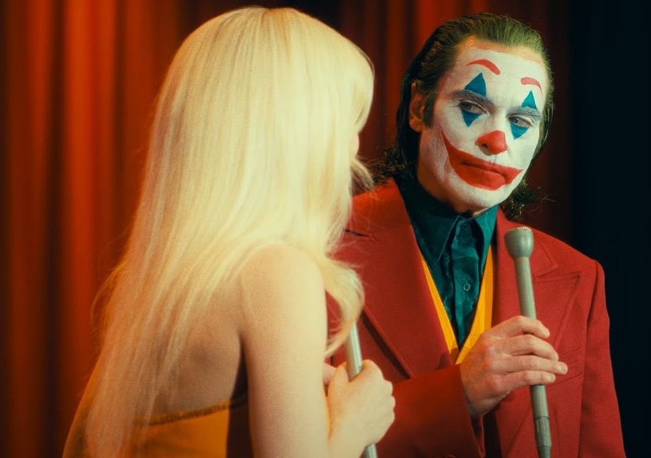 a-capura-de-tela-mostra-uma-cena-do-filme-coringa
