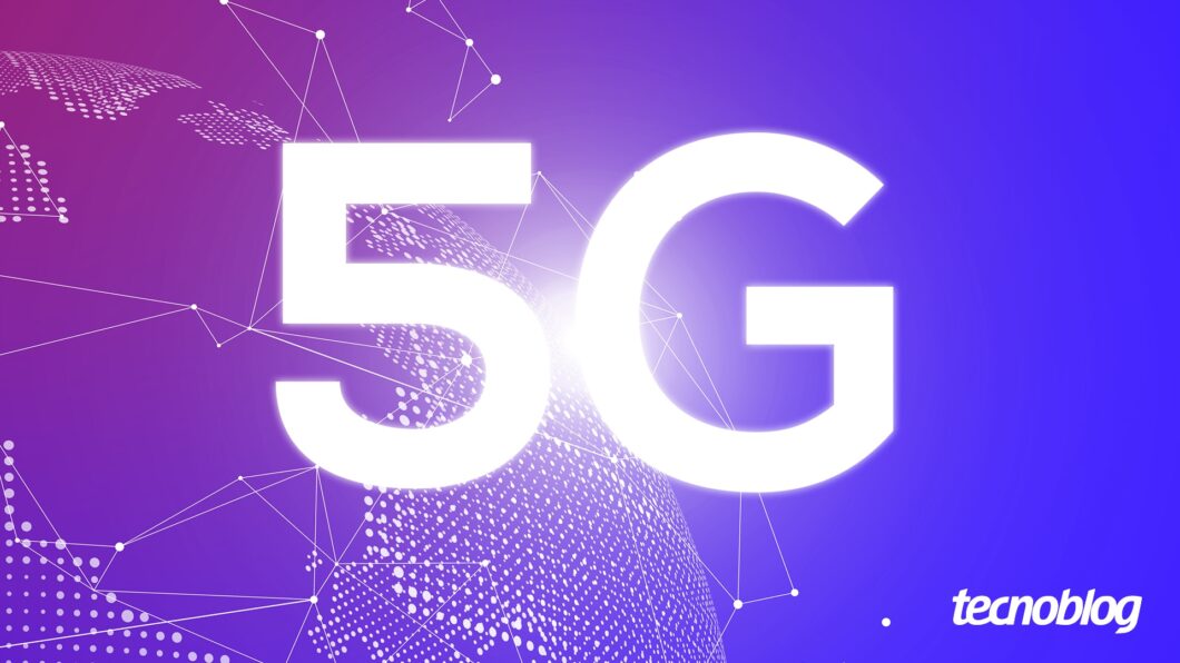 Imagem mostra um "5G" escrito ao centro, em fonte de cor branca. Na parte inferior direita, o logotipo do "tecnoblog". O fundo da imagem é roxo e azul.