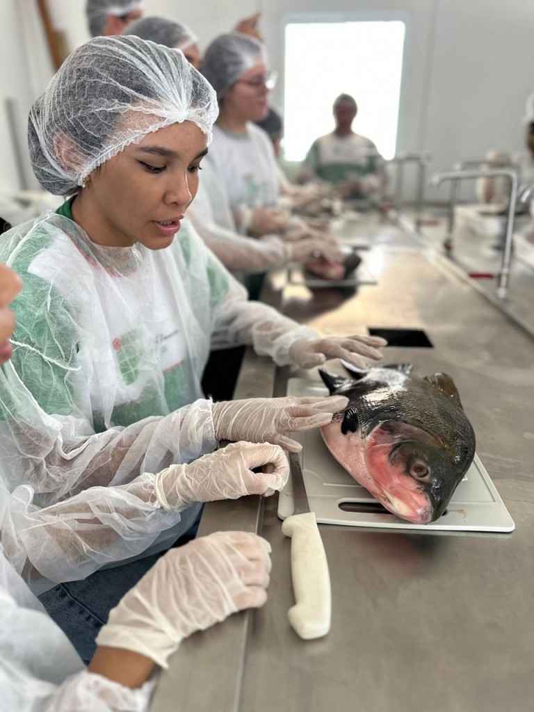 Projeto apoiado pelo Governo do Amazonas incentiva o aprendizado sobre aquicultura e sustentabilidade em Presidente Figueiredo (2)