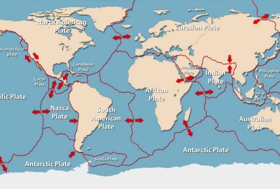 Descoberta pode aumentar entendimento dos cientistas sobre as placas tectônicas (Imagem: BlueRingMedia/Shutterstock) Descoberta pode aumentar entendimento dos cientistas sobre as placas tectônicas (Imagem: BlueRingMedia/Shutterstock)