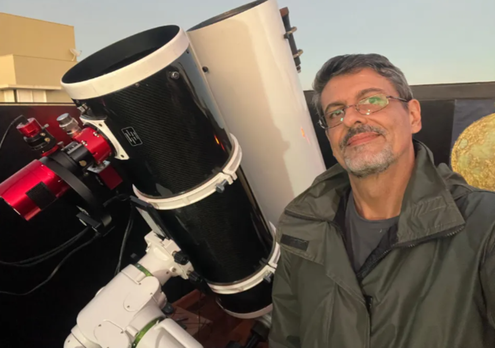Brasileiro vence maior prêmio de astrofotografia do mundo com imagem feita no quintal.