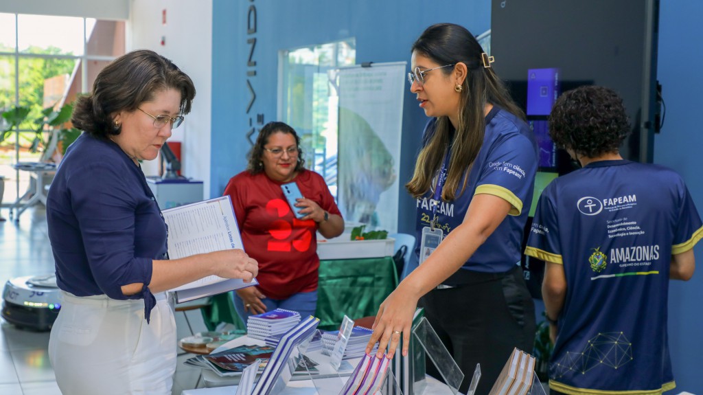 Fapeam - Fapeam e INDT assinam protocolo de intenções para cooperação e criação do Parque de Ciência, Tecnologia e Inovação da Amazônia Foto Ayrton Lopes Fapeam (2)
