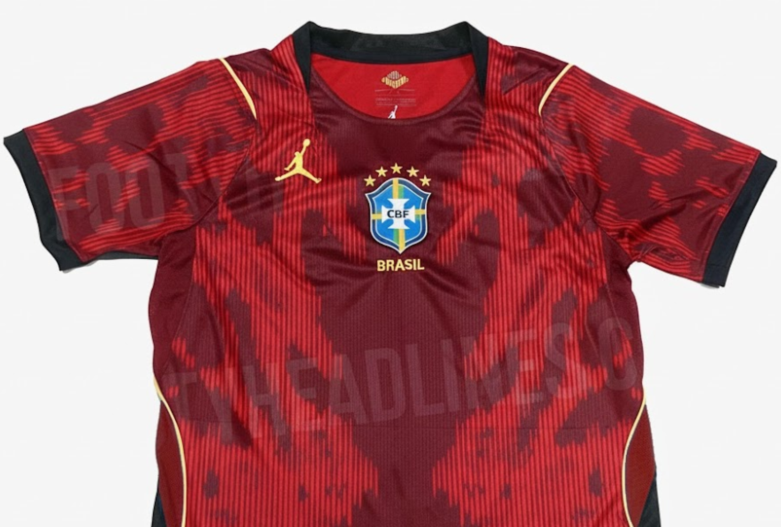 Na imagem, a suposta camisa vermelha que estaria em produção antes de o atual presidente da CBF, Samir Xaud, ordenar que a fabricação fosse interrompida.