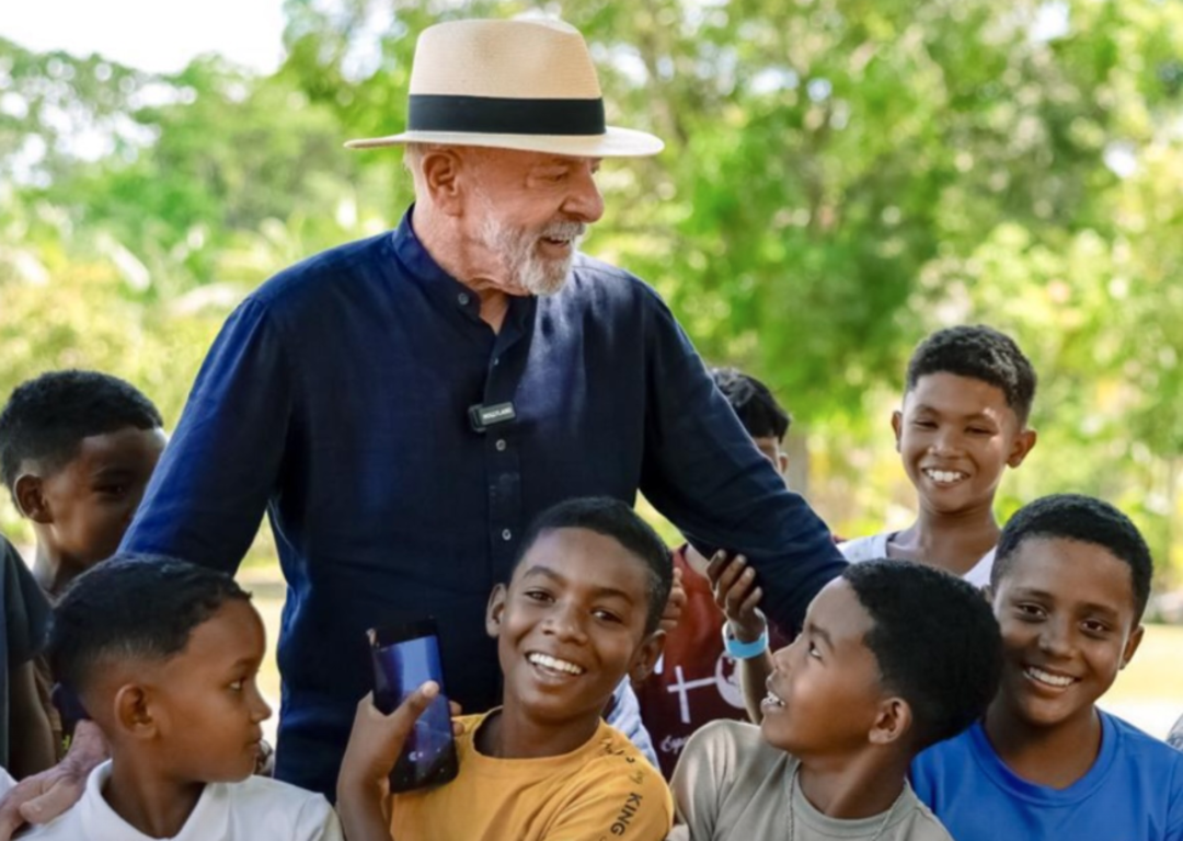 Lula e a primeira-dama Janja estiverem na manhã desta 2ª feira (3.nov.2025) no quilombo Itacoã Miri, no Pará