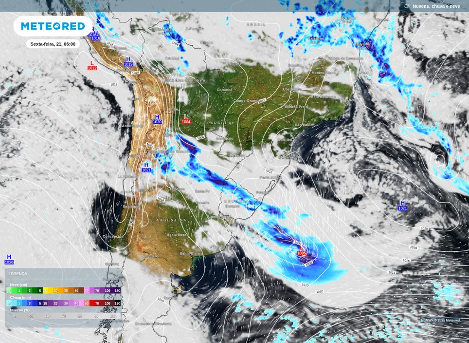 Mapa de precipitação, nebulosidade e pressão a nível do mar prevista para a madrugada desta sexta-feira (21).
