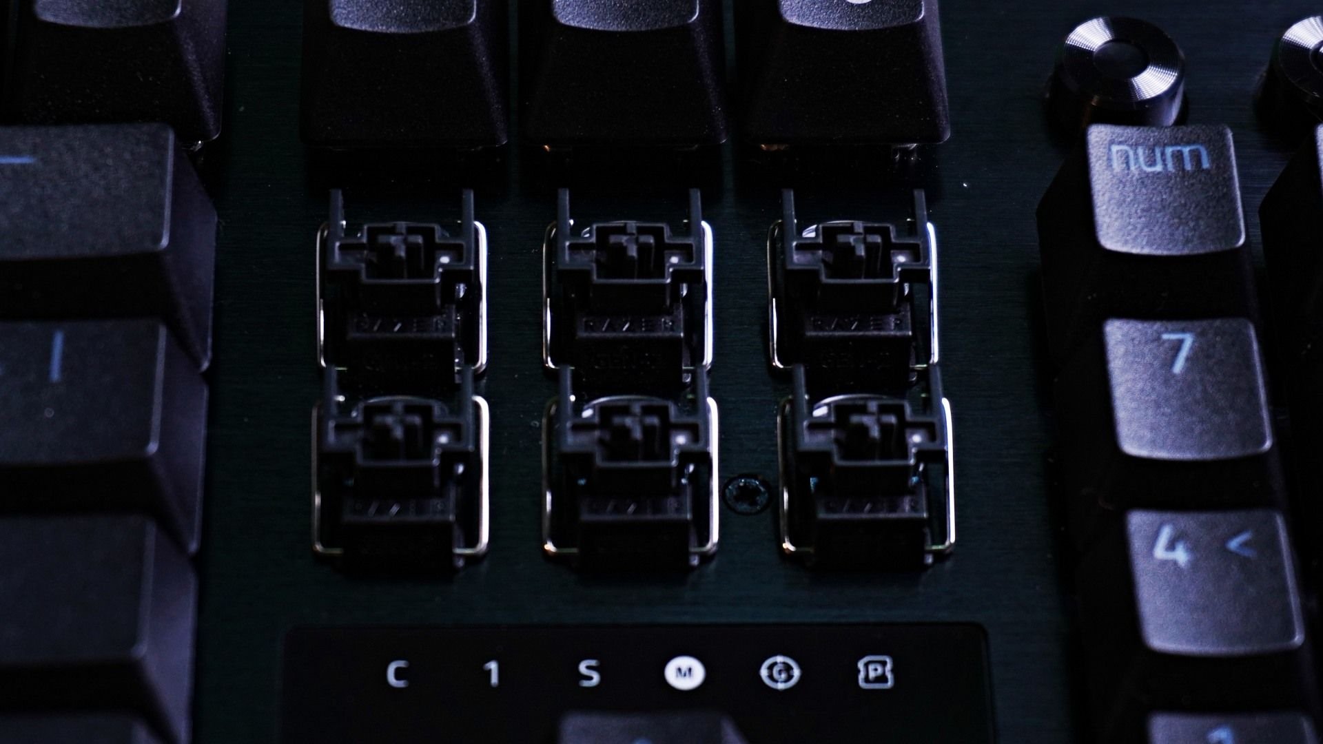 review-razer-huntsman-v3-pro