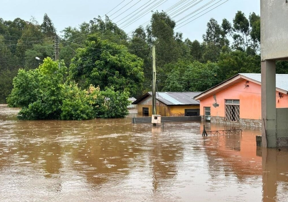 Jaguari (RS) decretou calamidade pública devido à enchente do Rio Jaguari. Créditos: Reprodução/Andressa Gampert/ Prefeitura de Jaguari. Jaguari (RS) decretou calamidade pública devido à enchente do Rio Jaguari. Créditos: Reprodução/Andressa Gampert/ Prefeitura de Jaguari.