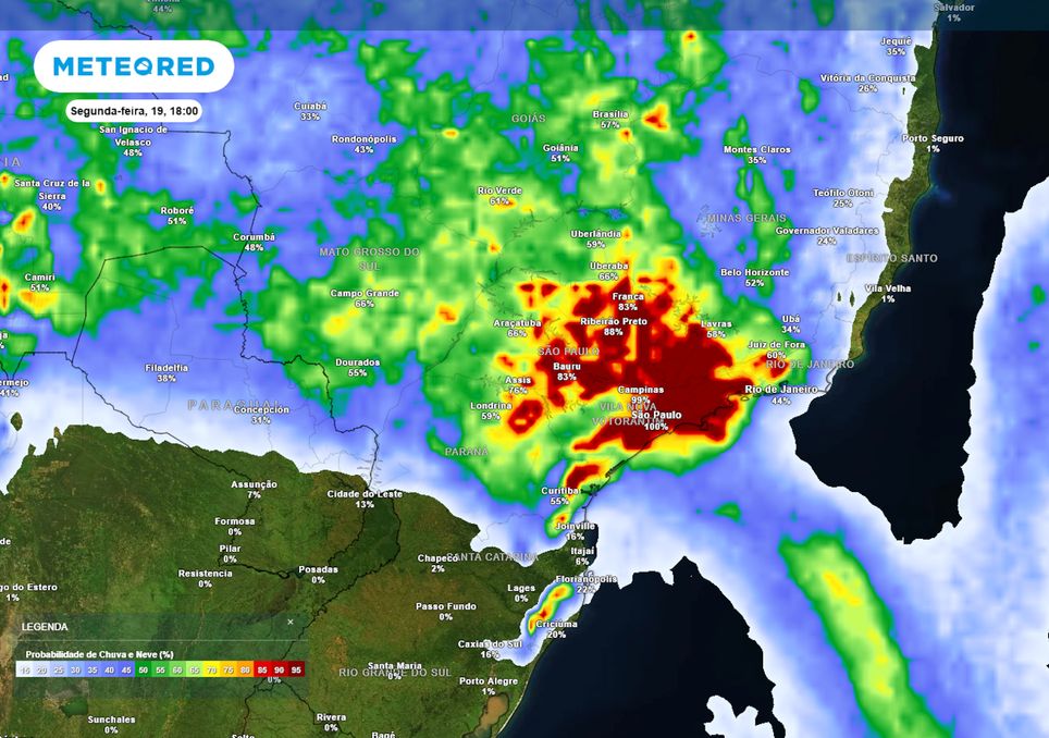 Previsão de probabilidade de chuva na segunda-feira durante a noite.