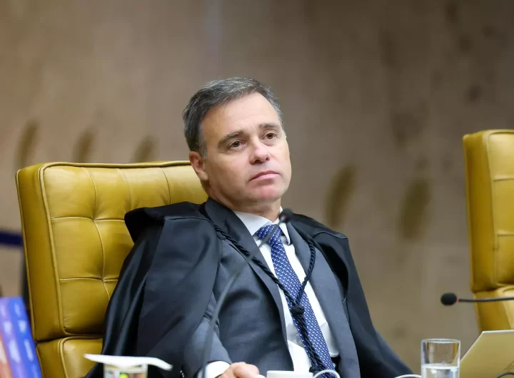 FRAUDE NO INSS E BANCO MASTER são inquéritos que estão nas mãos de André Mendonça no STF