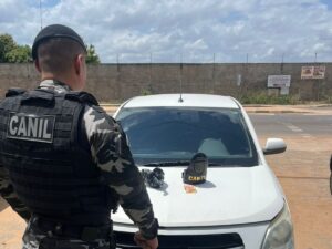 Mulher é presa por tráfico de drogas com cocaína no bairro Raiar do Sol