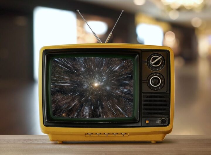 Cientistas detetam ecos do Big Bang de há 13,8 mil milhões de anos apenas com uma televisão