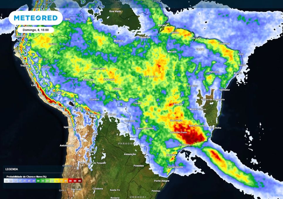 Previsão de probabilidade de chuva no domingo de tarde.
